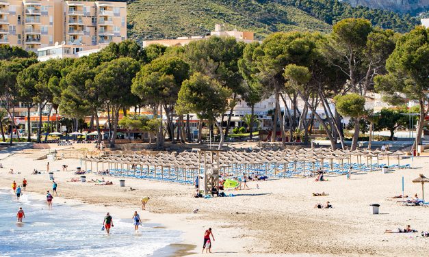 Strandliegen schon zu Ostern auf Mallorca – Hier soll es klappen
