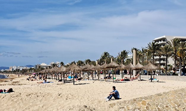 Playa de Palma – Keine Liegen, keine Rettungsschwimmer