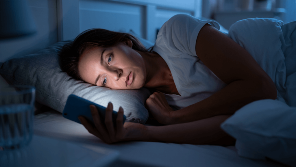 „Eine Viertelstunde, sage ich. Zwei Stunden später liege ich noch immer da – mit Handy in der Hand“