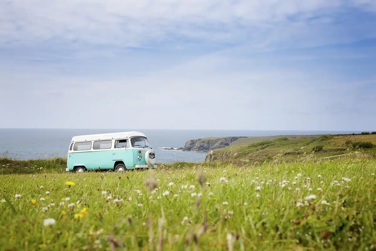 Reclamebeelden en branding rond wellness en retreats
