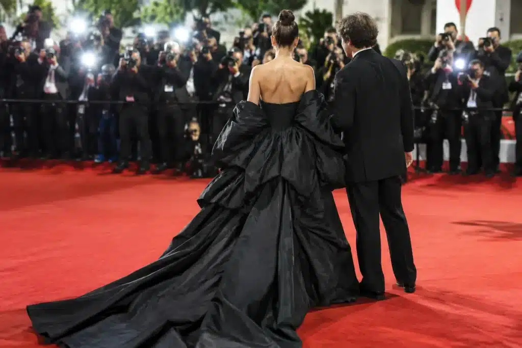Frauke Ludowig in Céline-Dion-Robe: Glamourauftritt bei Tribute to Bambi